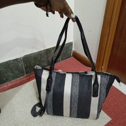 Stripped Tote bag