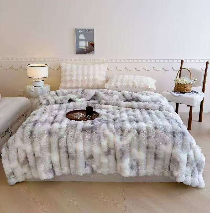 Soft Bubble Winter Throw Blanket
