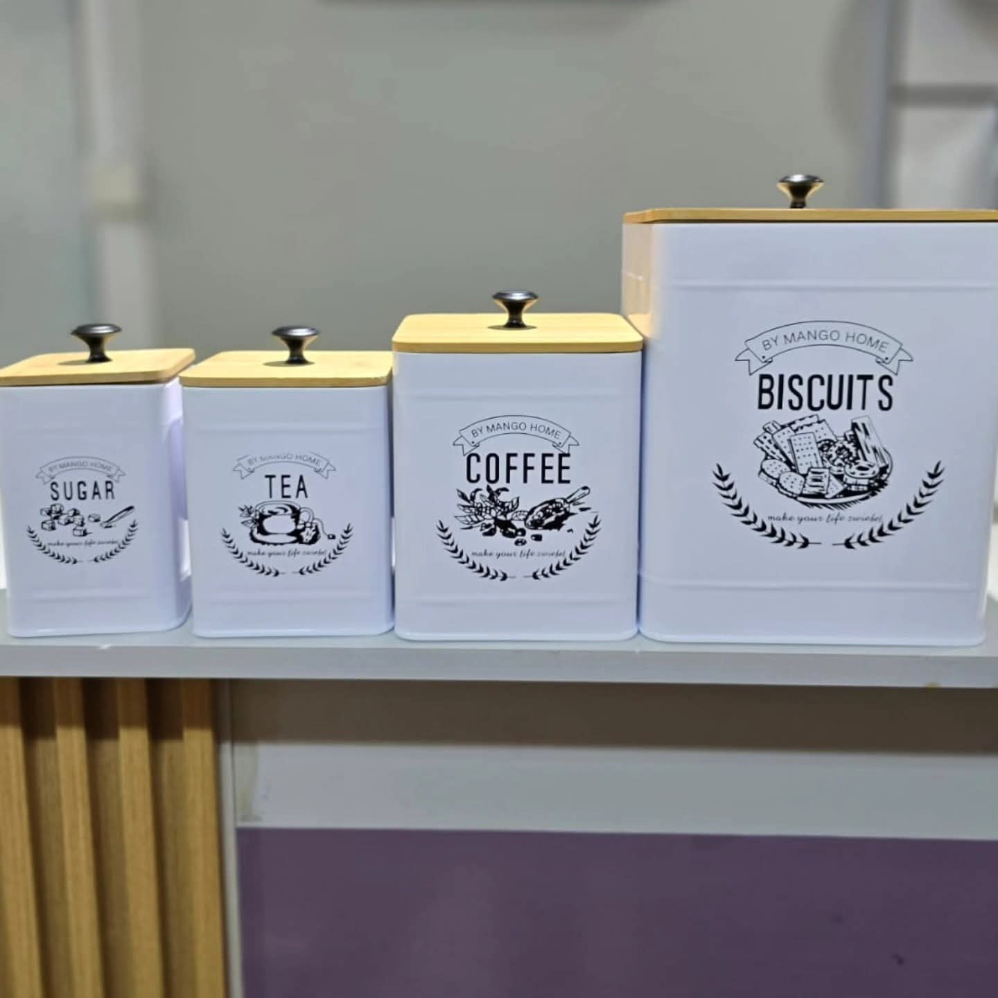 4 in 1 Airtight Bread bin  canister set