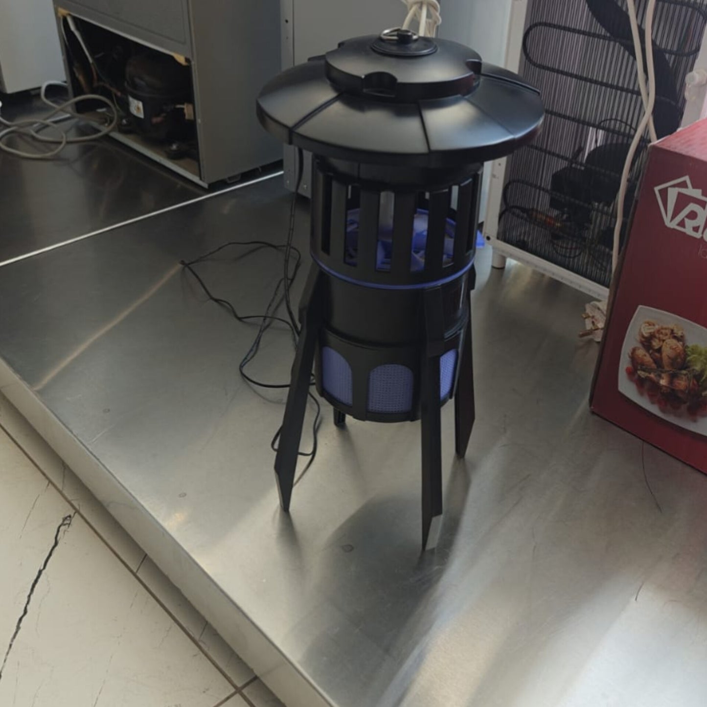 Electric mosquito killer insect catcher