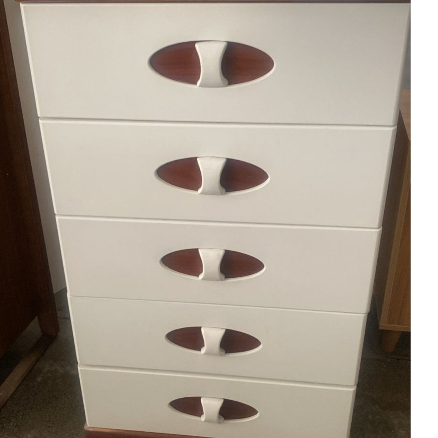 Ash tree chest of drawers