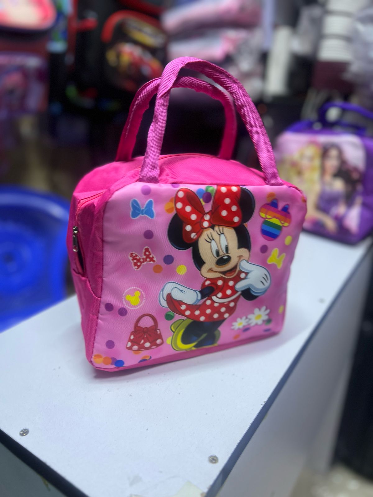 Cartoon themed kids insulated lunch bags