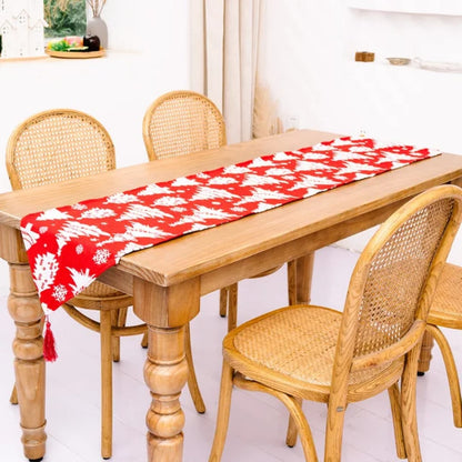 Christmas Knitted  Tablecloth Runner