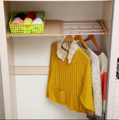 Expandable wardrobe extenders