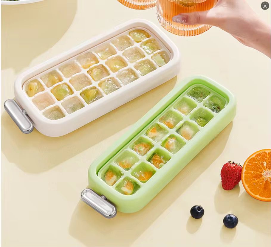 21grid ice cube maker with lid and scoop