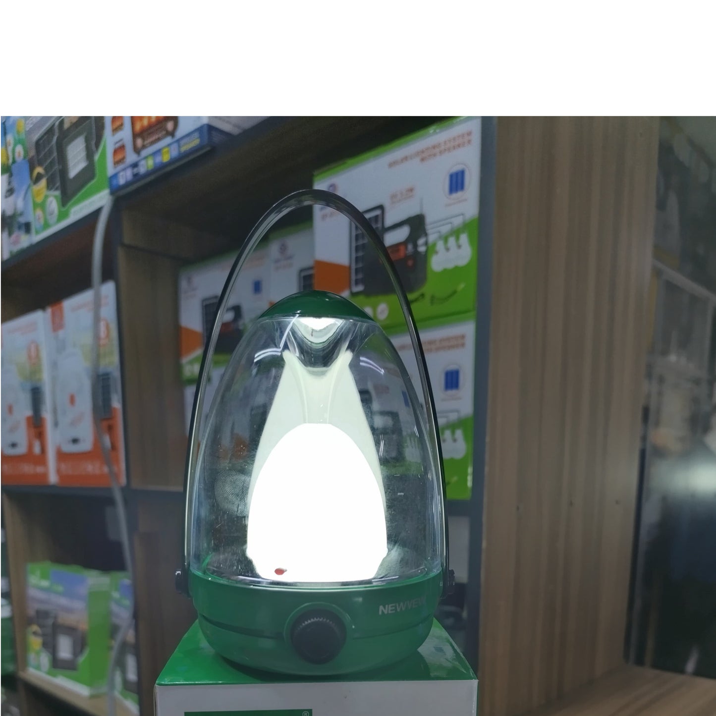 Rechargeable emergency light