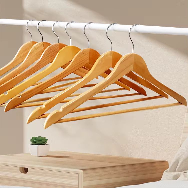 10pc wooden hangers