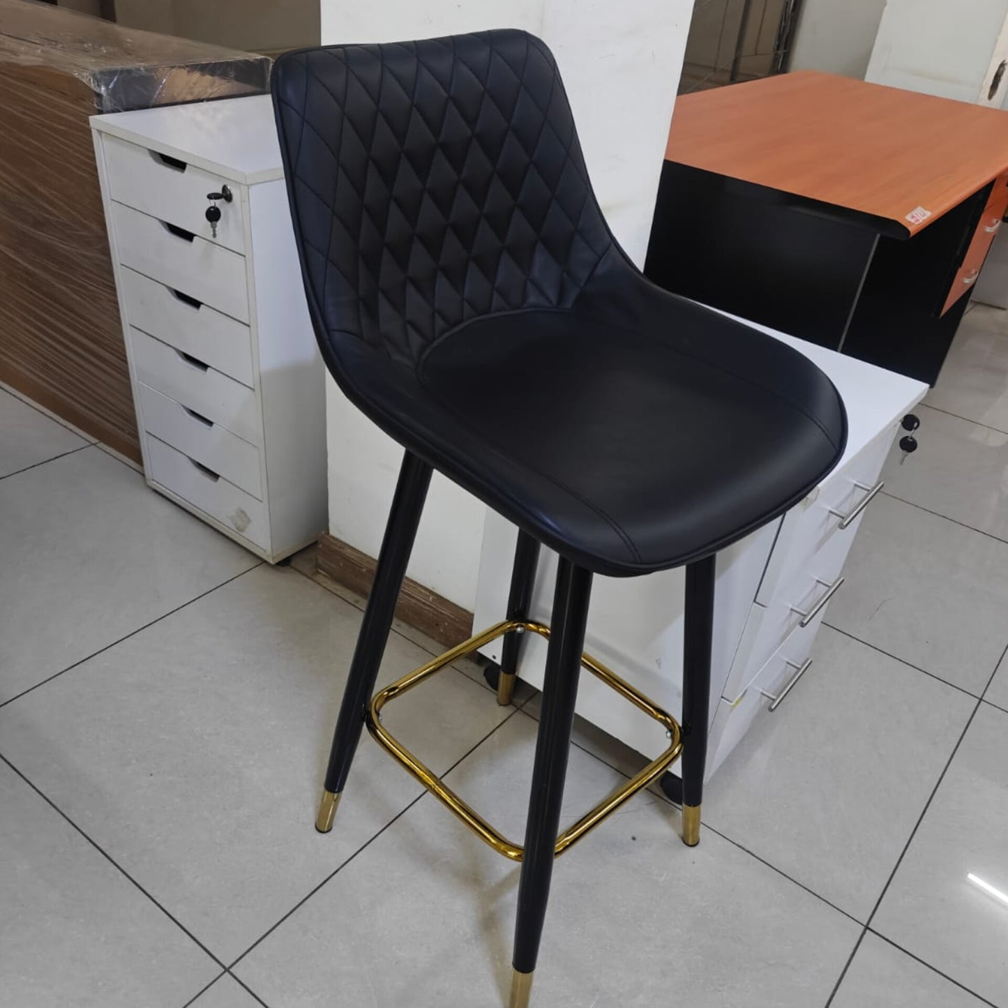 75cm Black Bar Stool
