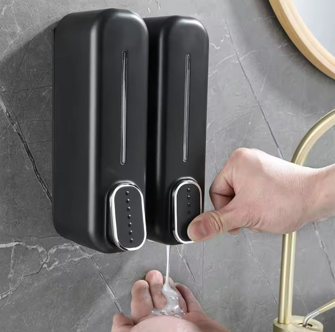 Manual press soap dispenser 