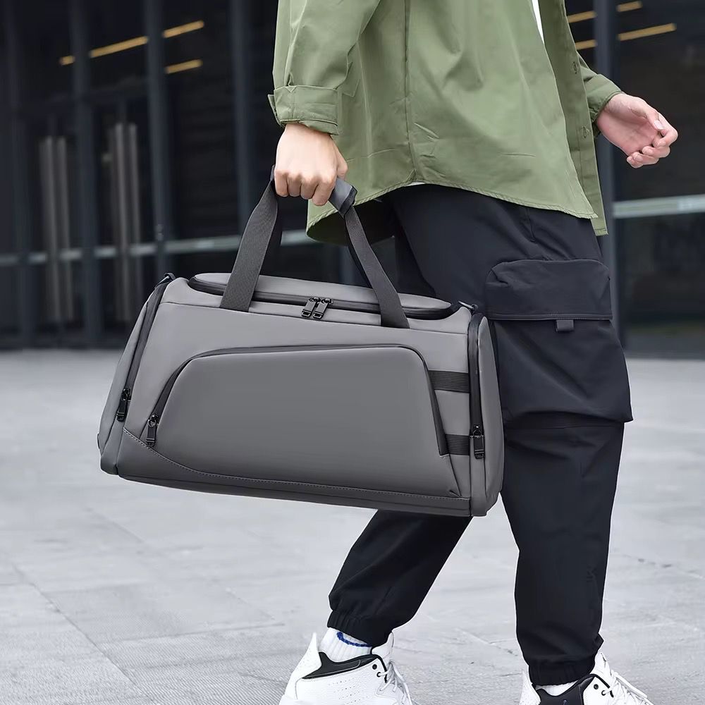 Travel gym duffle bag
