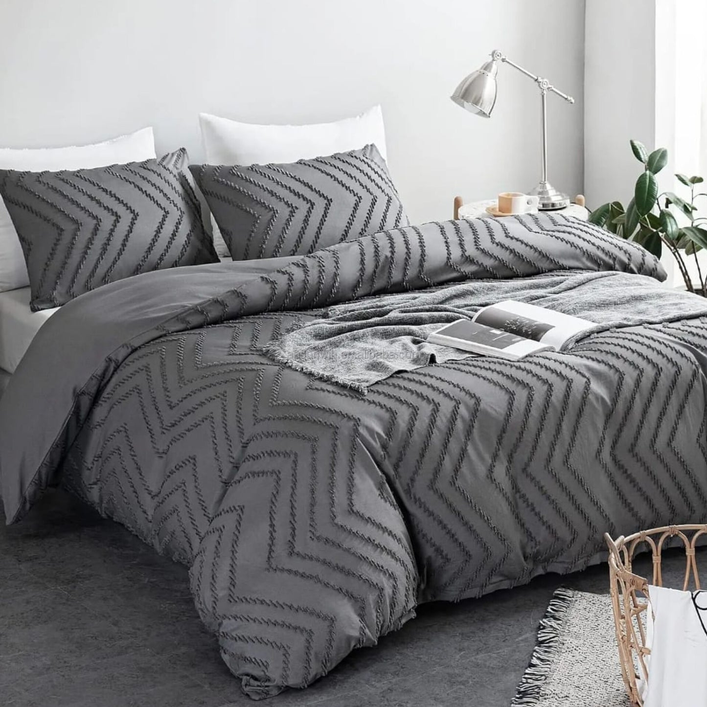 Tufted duvet cover
