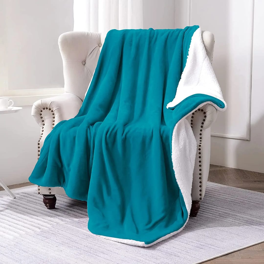 Double sided Sherpa fleece blanket 