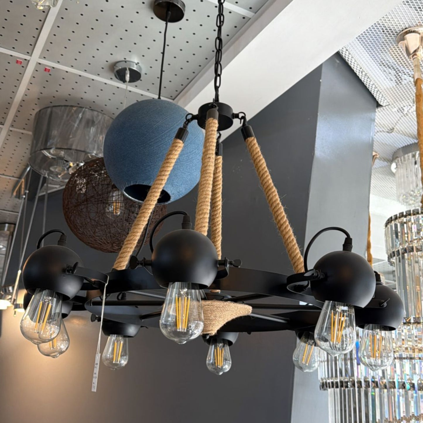 Wheel Chandelier with Rope Accents With Bulb