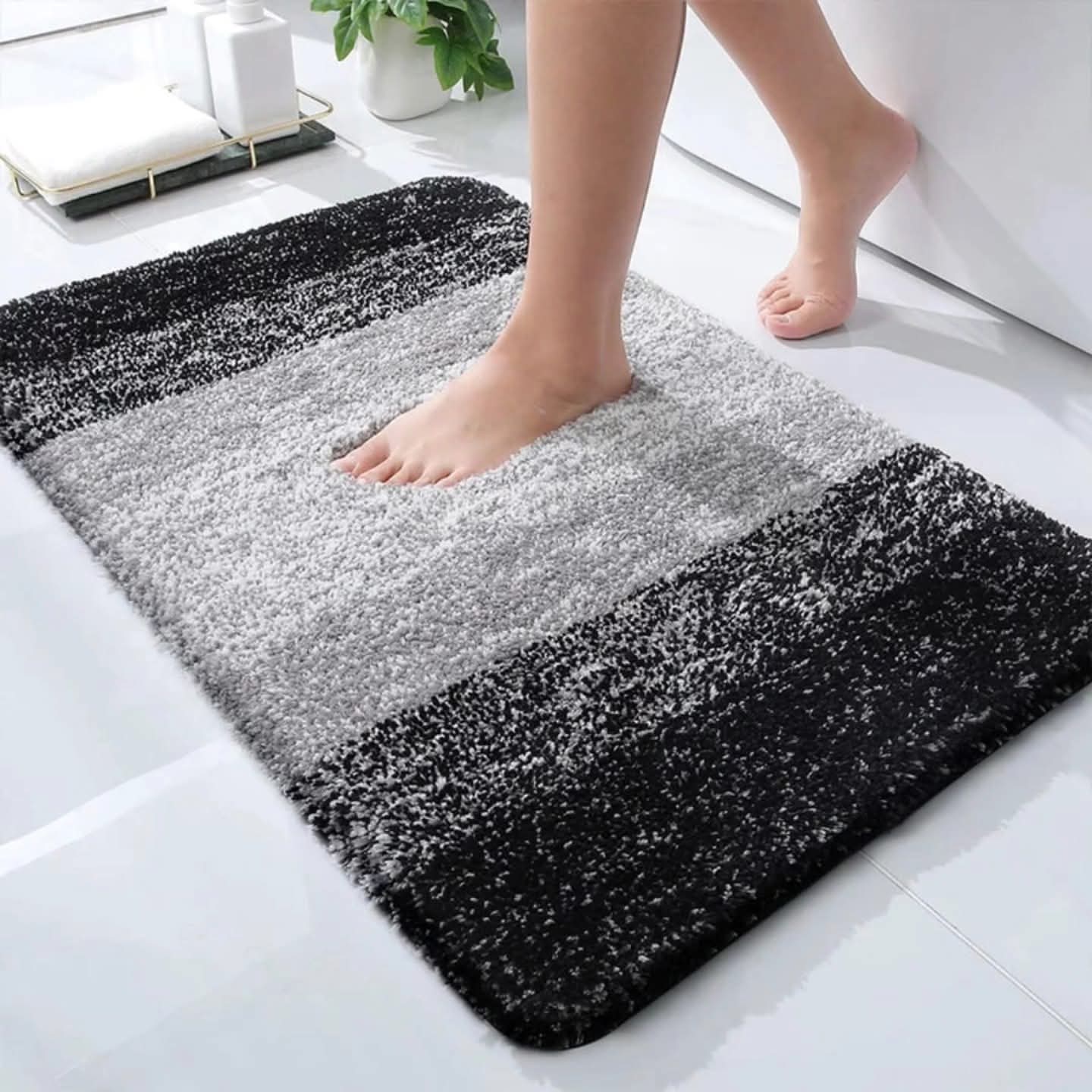 Plush Microfiber Anti Slip Bathroom Mat