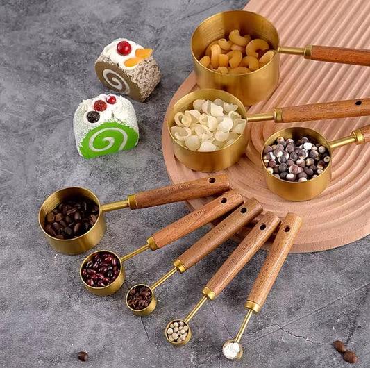 8Pcs measuring spoons