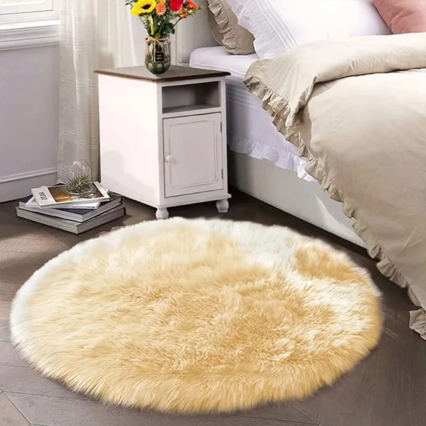 Round Fluffy Shaggy Bedside Area Carpet
