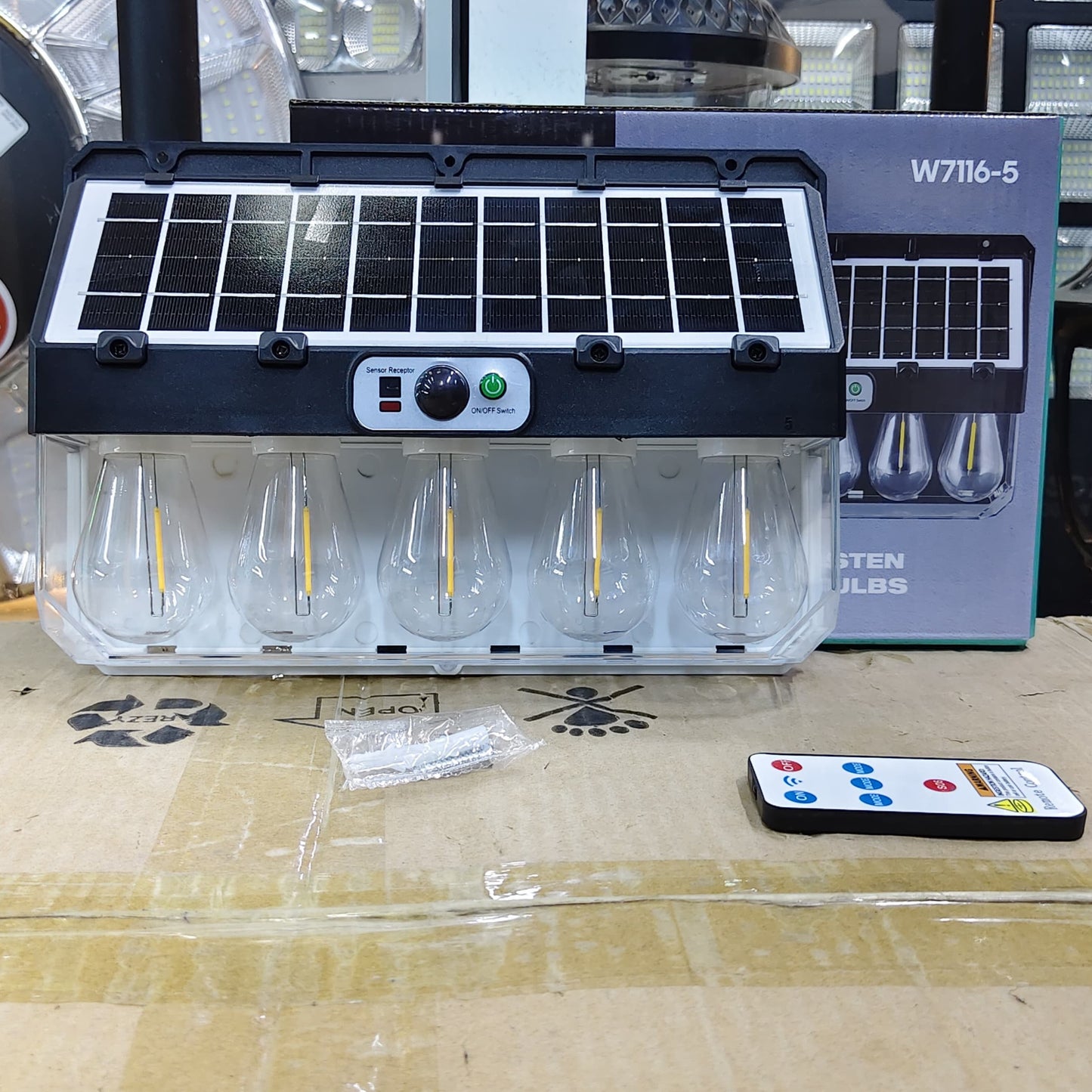 Five Bulb Solar Motion Sensor Wall Light