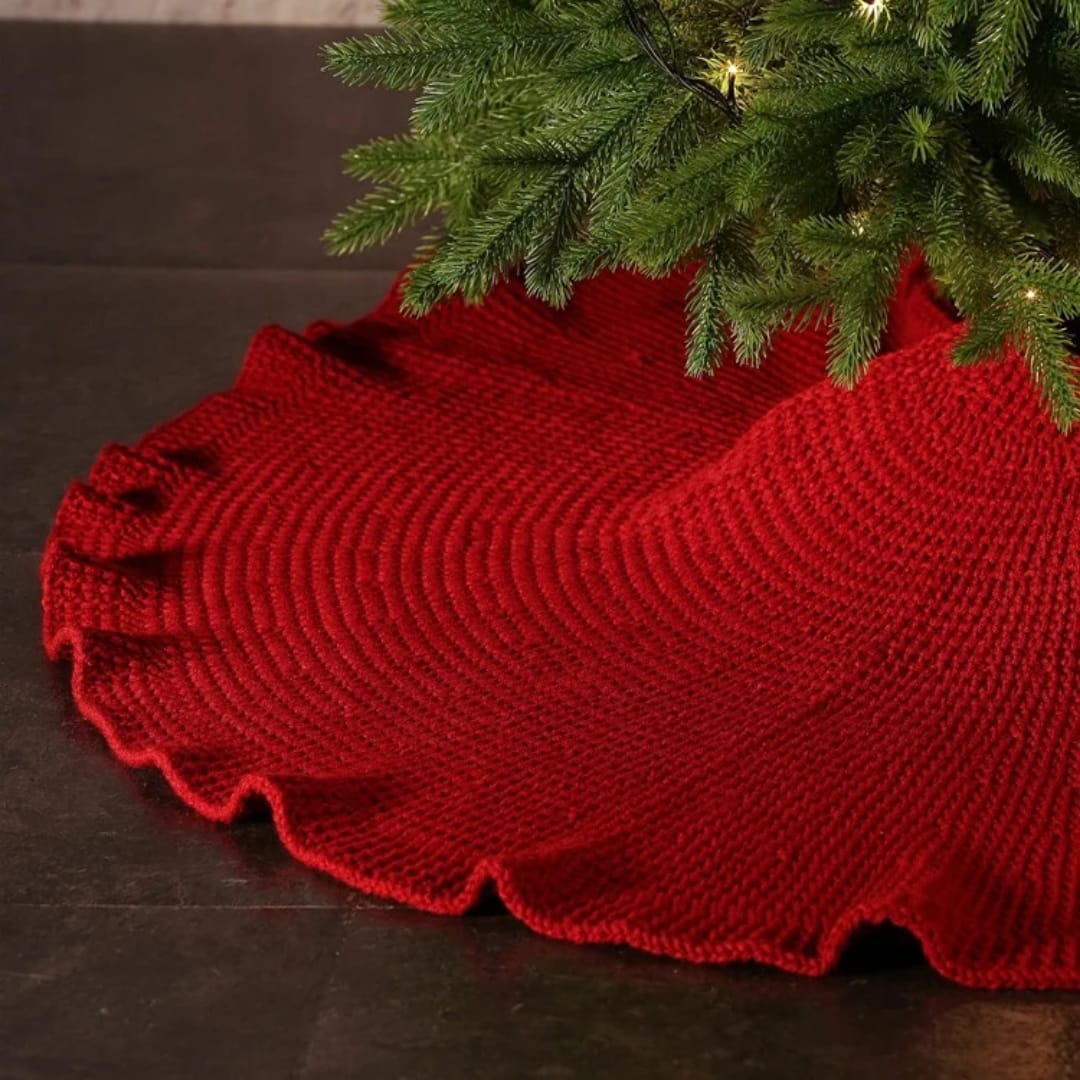 Christmas Knitted Tree Skirt