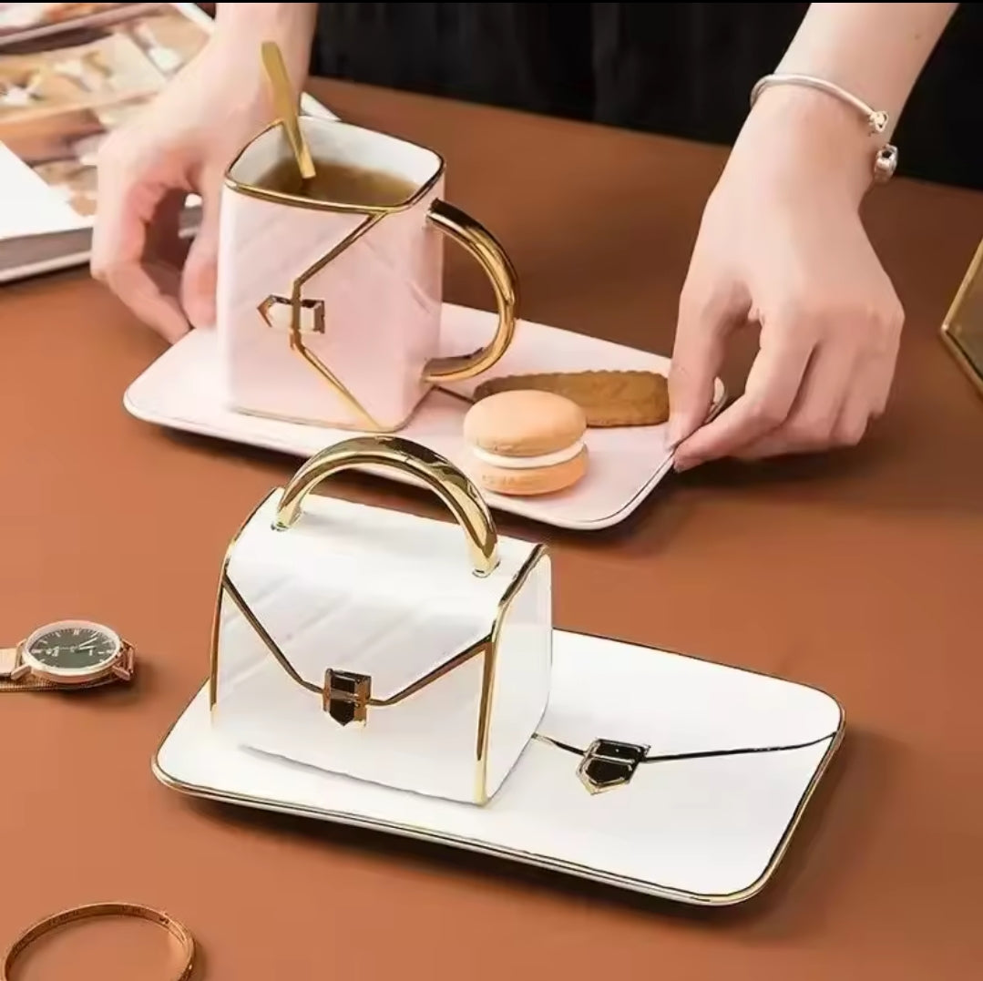 Bag shaped coffee cup kit
