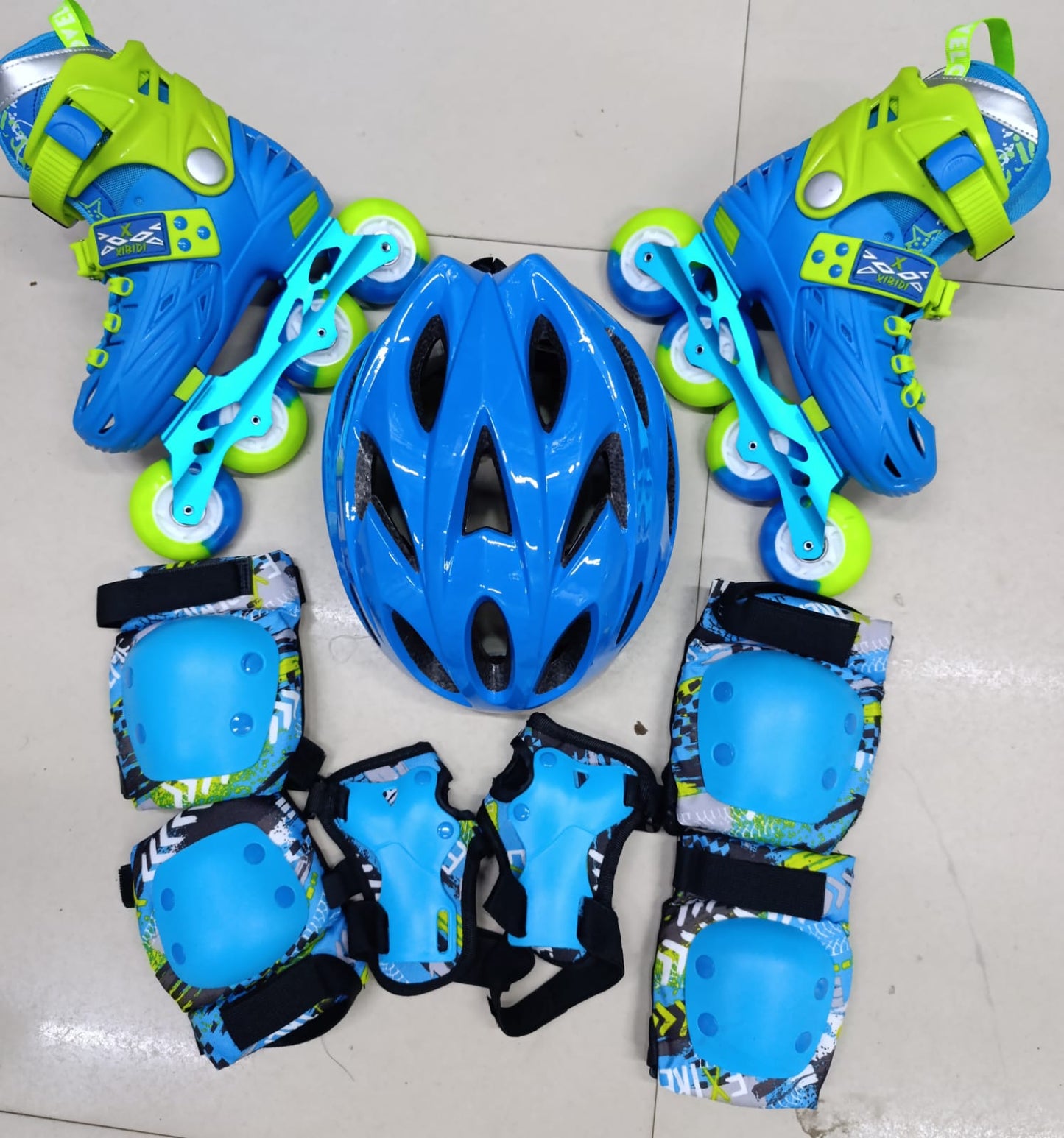 Skates/guard set