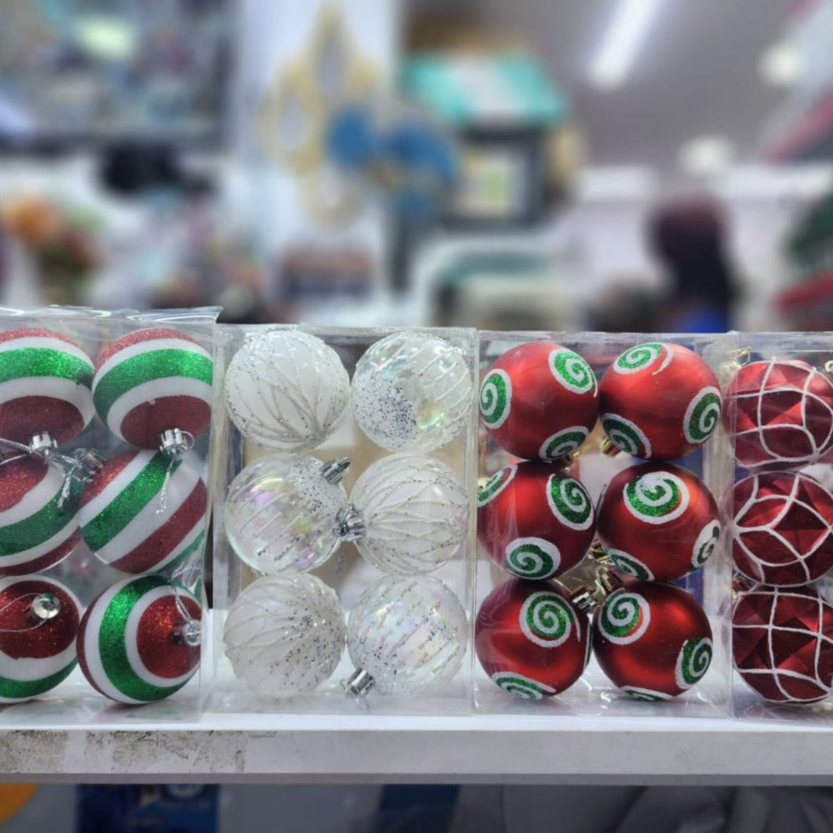 6Pcs Coloured Christmas Ball Ornament Set