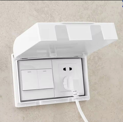 Waterproof and shock proofing socket