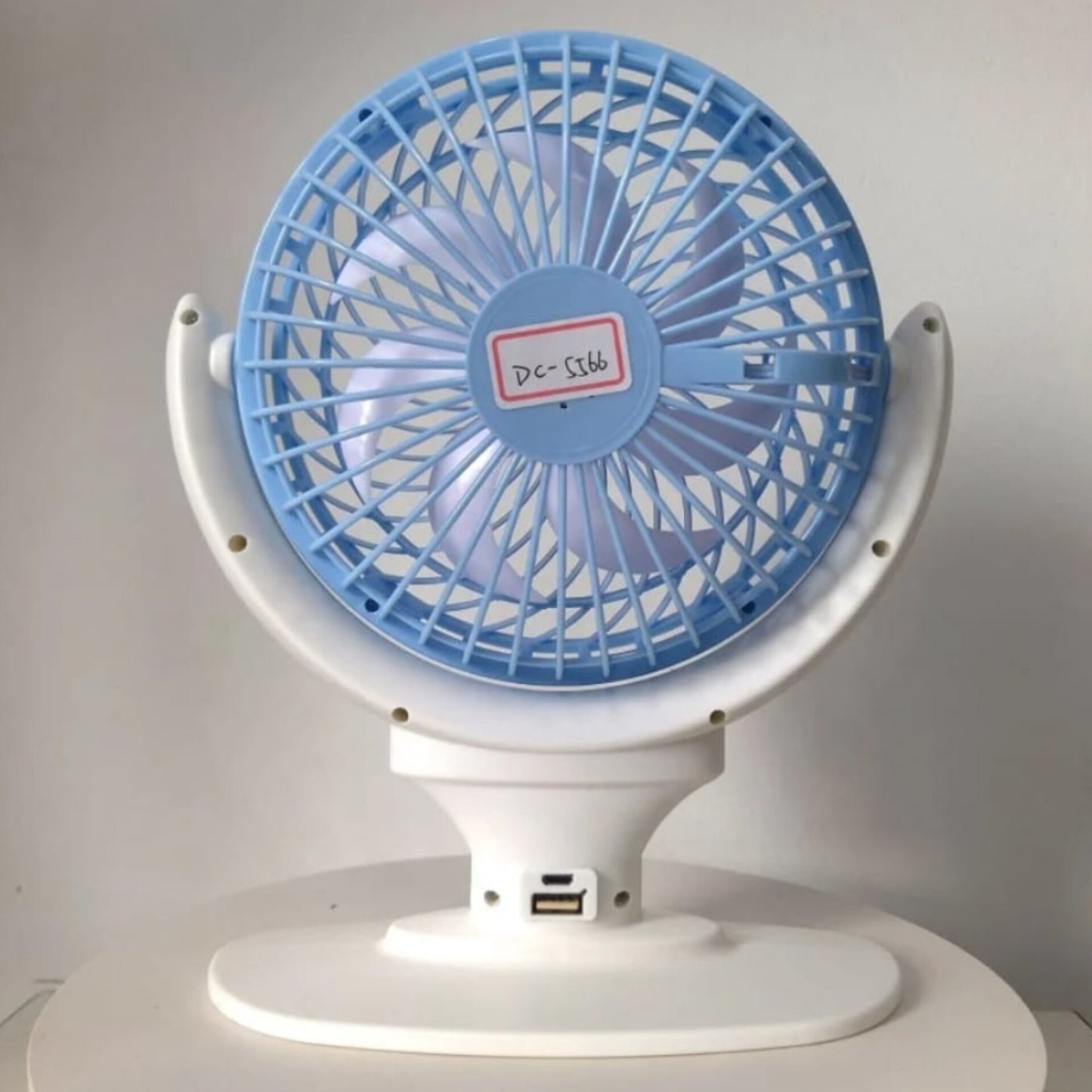 Rechargeable powerful 3 modes desktop fan