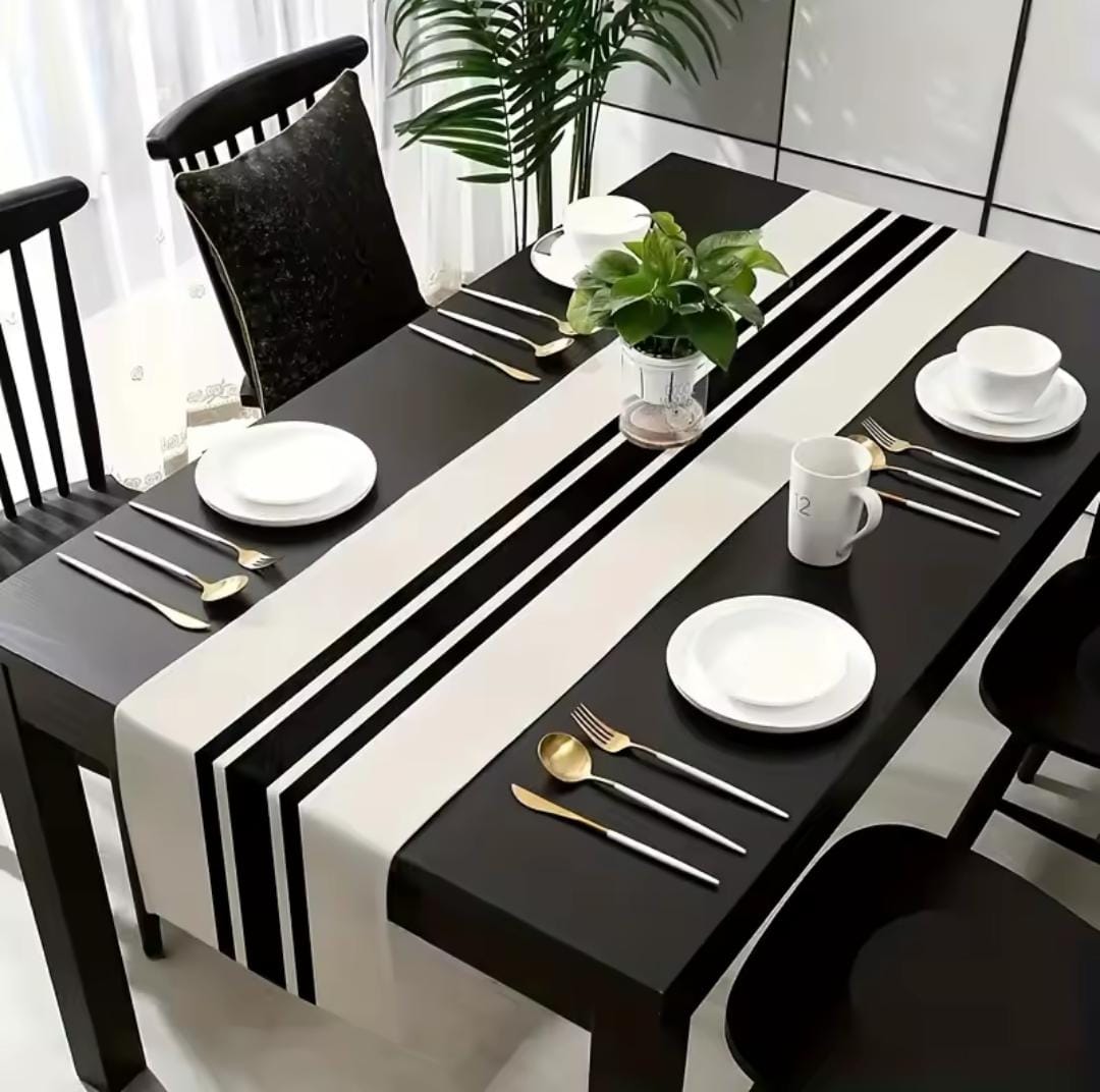 Linen table runner
