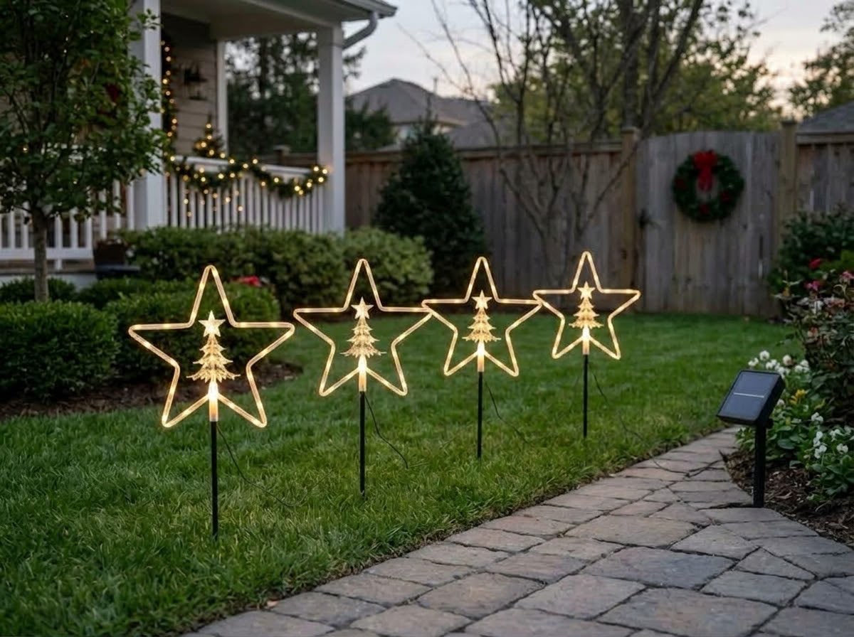 4Pcs Solar Christmas Garden Pathway Light Set Gha