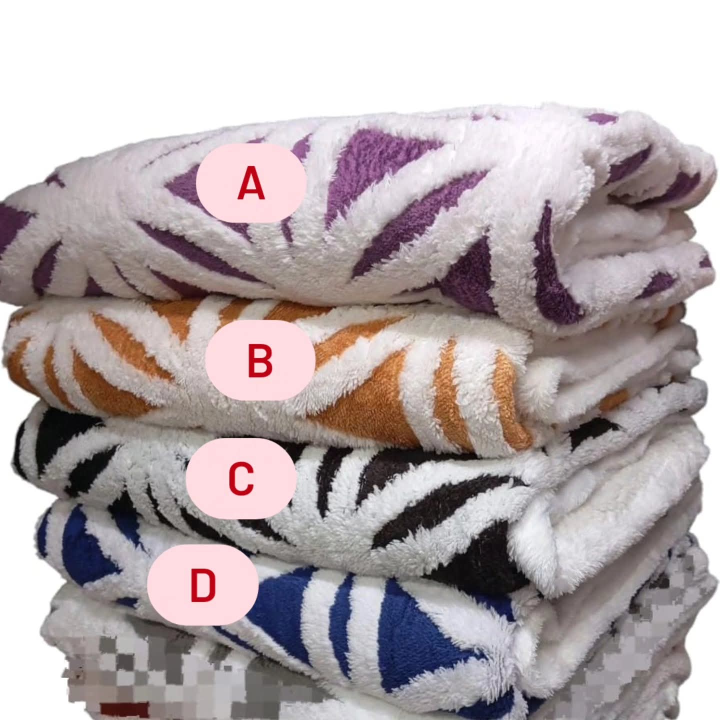 Sherpa Patterned Throw Blanket