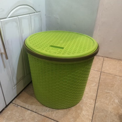 Laundry basket with lid gha