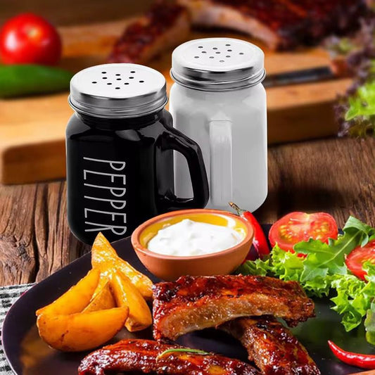 Salt and pepper shaker set