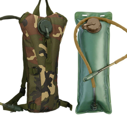 Camouflage hydration backpack with a 3L green water bladder