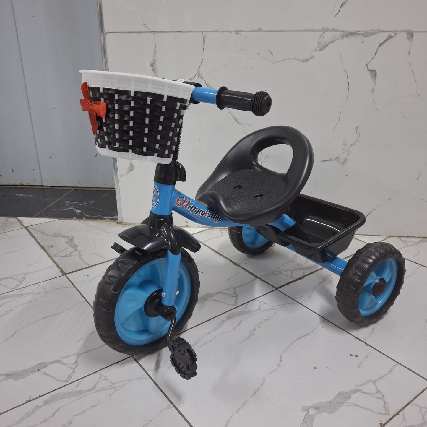 Kids tricycle