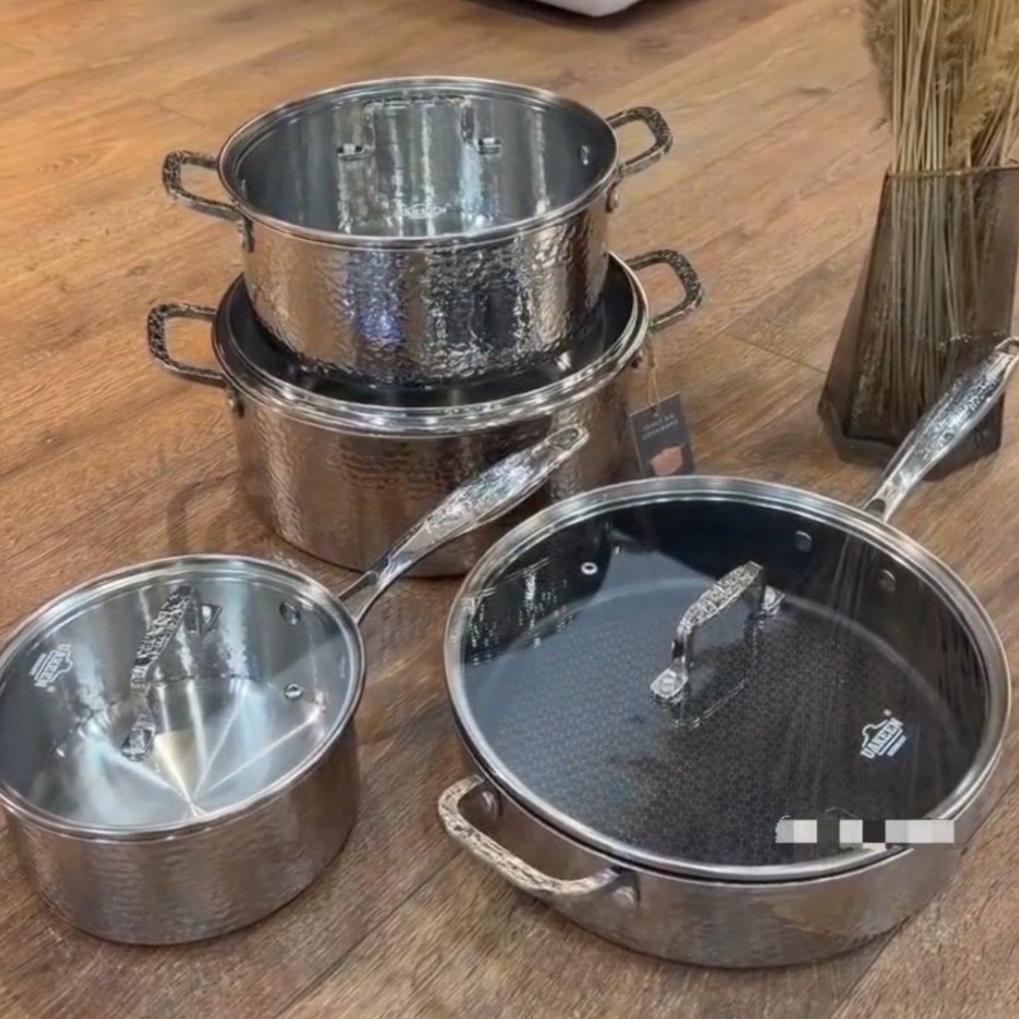 UAKEEN Germany 8 Piece Triply Stainless Steel Cookware Set