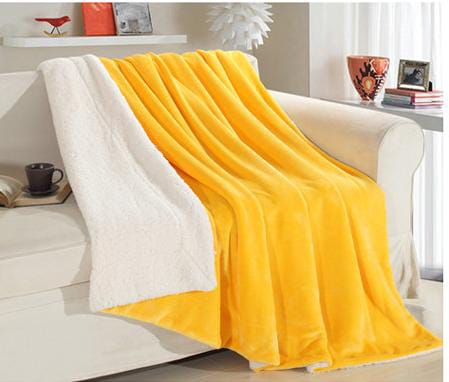 Sherpa fleece blanket