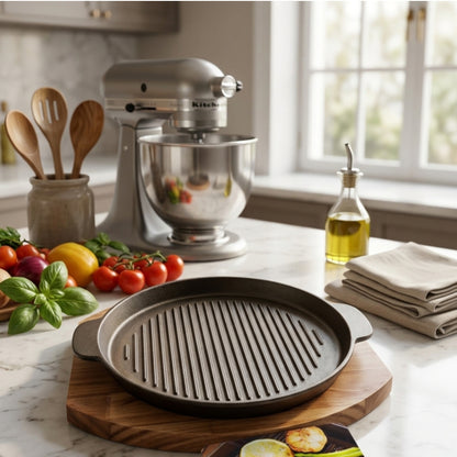 Round Cast Iron Sizzling Grill Pan with Wooden Base