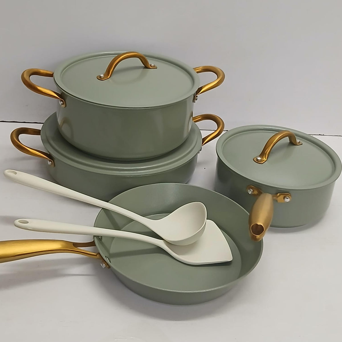12Pcs Heavy Duty Metal Cookware Set