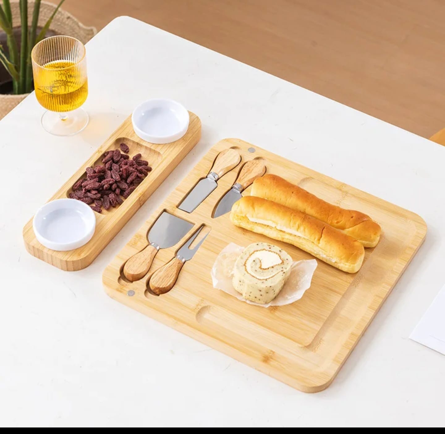 Bamboo Cheese Board and Cutlery Set