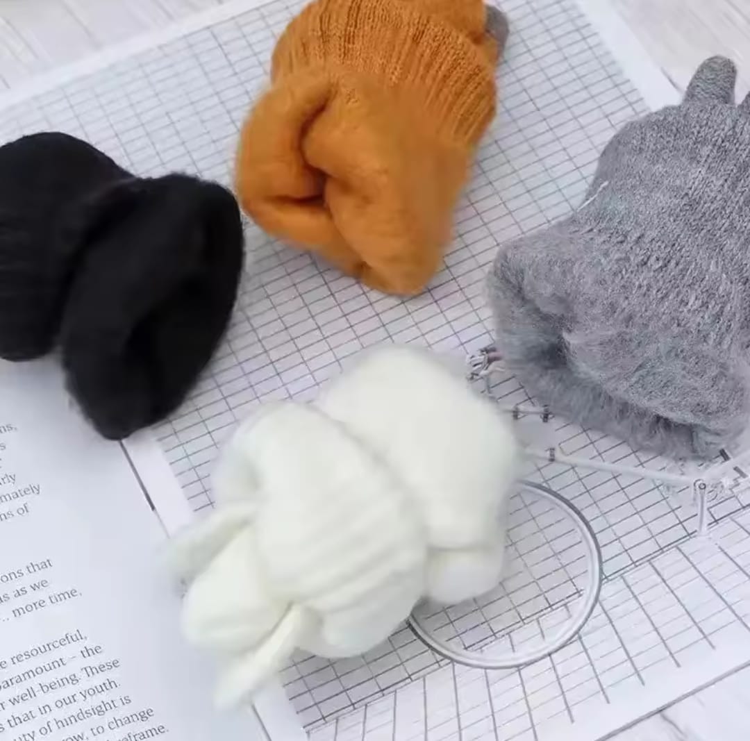 Warm winter touch screen gloves gha