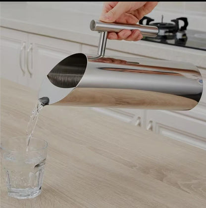Water  pitcher jug