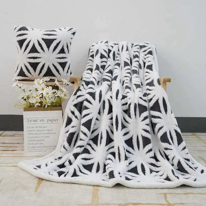 Sherpa Patterned Throw Blanket