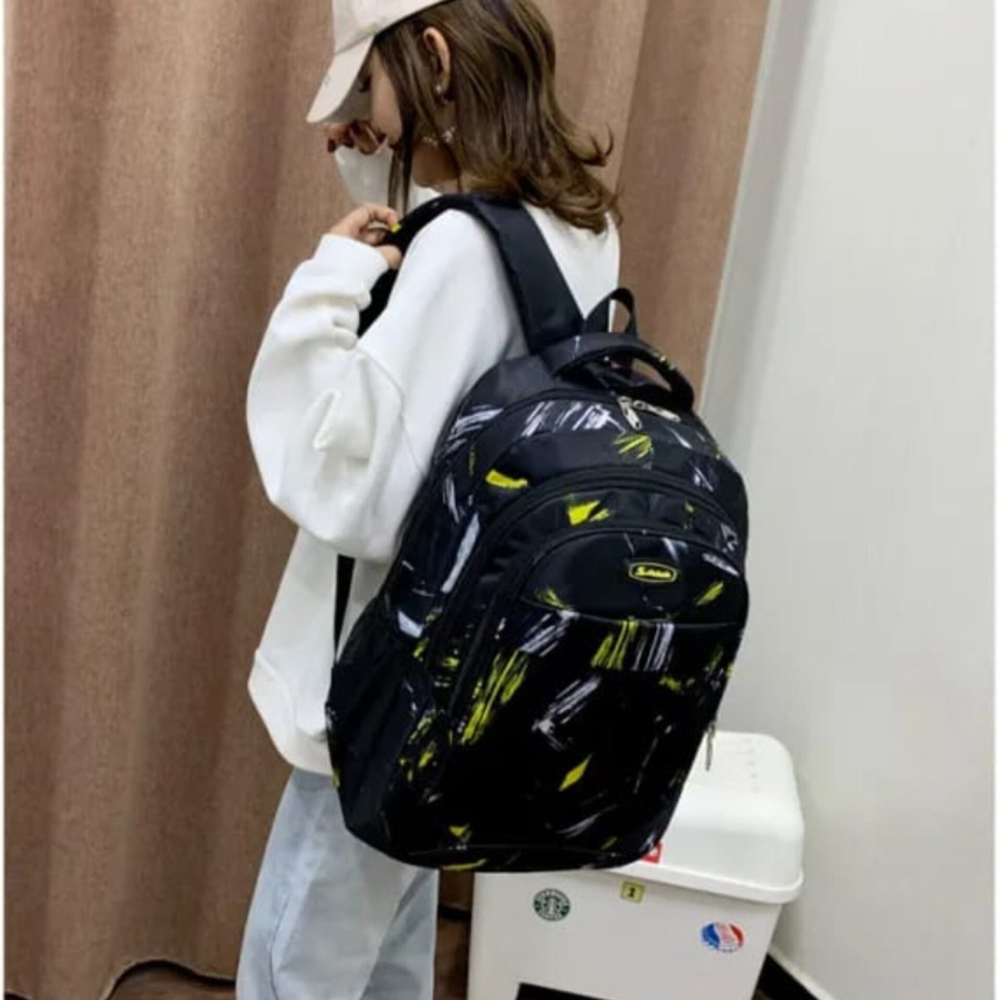 STYLISH ABSTRACT PRINT CASUAL DAYPACK