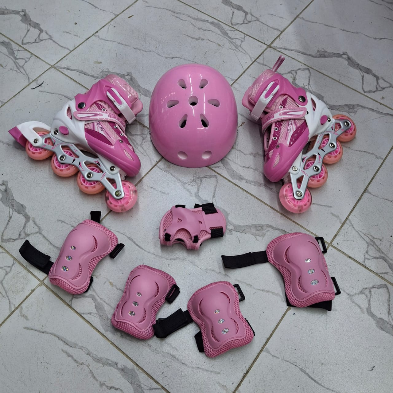 Protective skating gears