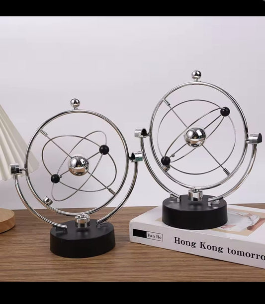 Rotating Ball Pendulum Ornament