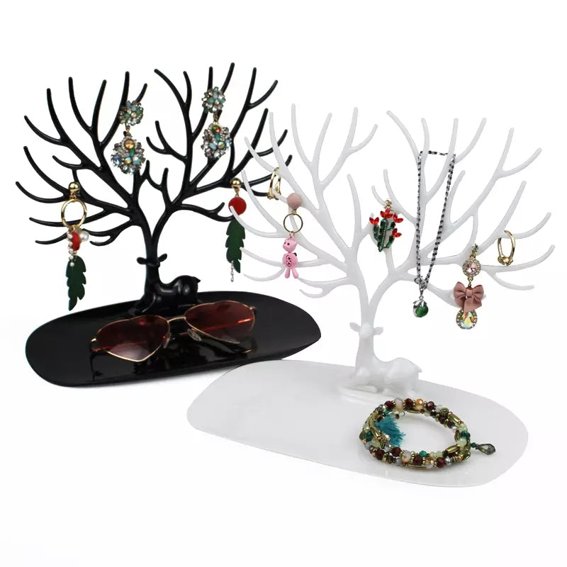 Tree makeup storage holder