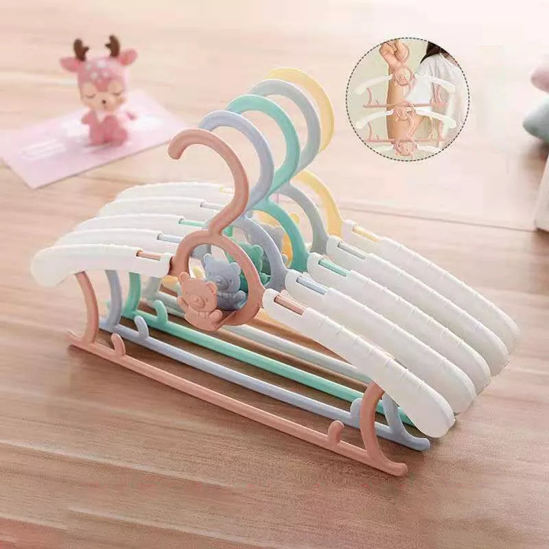 High Quality Retractable Kids Hangers