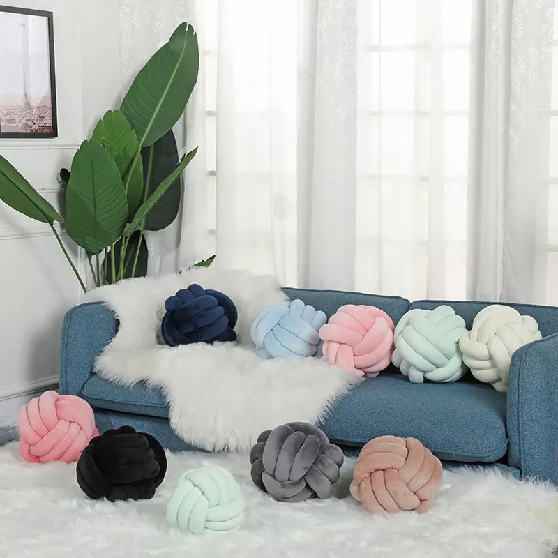 Knot Pillows