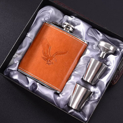 Hip flask gift pack