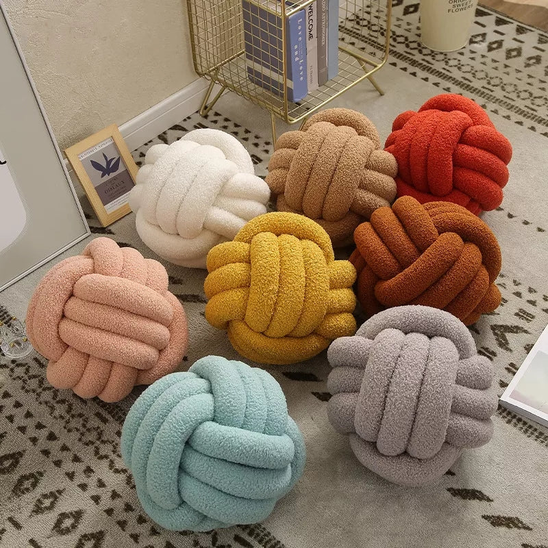 Knot Pillows